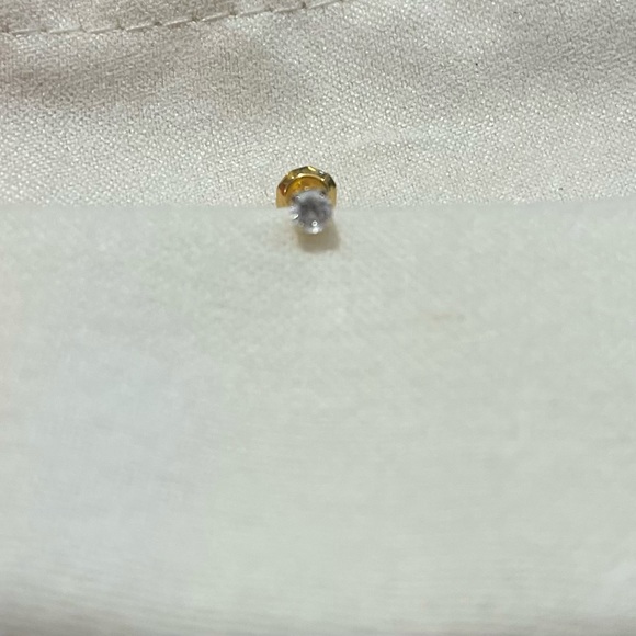 14k gold stud 3mm locking back nose earring pierced ear!! - Picture 2 of 5